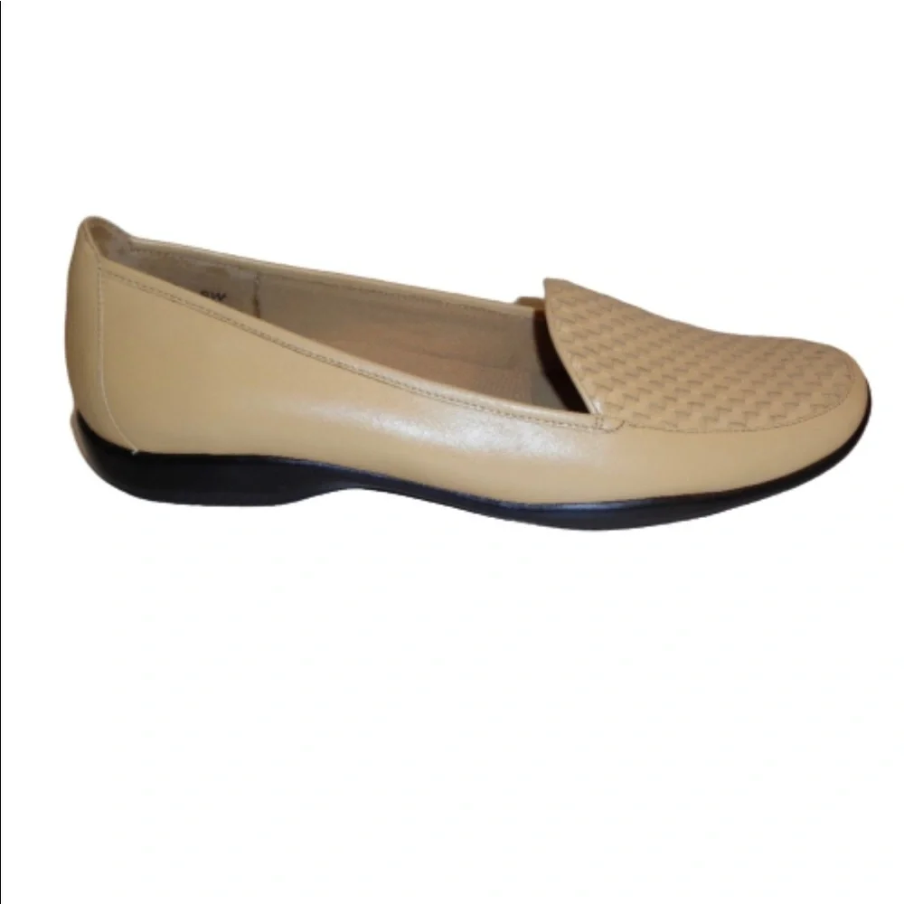 Bellini BELINDA womens tan leather loafers size 7.5